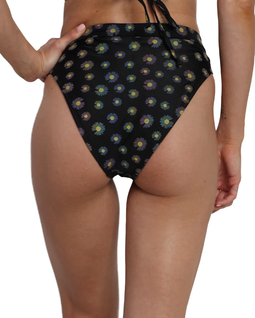 Dippin Daisies Crazy Daisy Reflective High Cut Bottoms 8 Dippin Daisies Crazy Daisy Reflective High Cut Bottoms