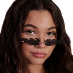 HND Accessories Fiery Queen Sunglasses 24 HND Accessories Fiery Queen Sunglasses