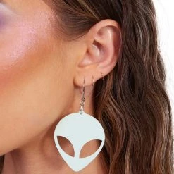 Rolita Couture Accessories Lunita X IHR Close Call Alien Earrings 9 Rolita Couture Accessories Lunita X IHR Close Call Alien Earrings