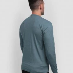 INTO THE AM Basic Long Sleeve Tee 37 INTO THE AM Basic Long Sleeve Tee