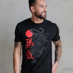 INTO THE AM Men Courage Reflective Tee