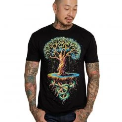 INTO THE AM Nine Worlds Tee