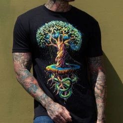 INTO THE AM Nine Worlds Tee