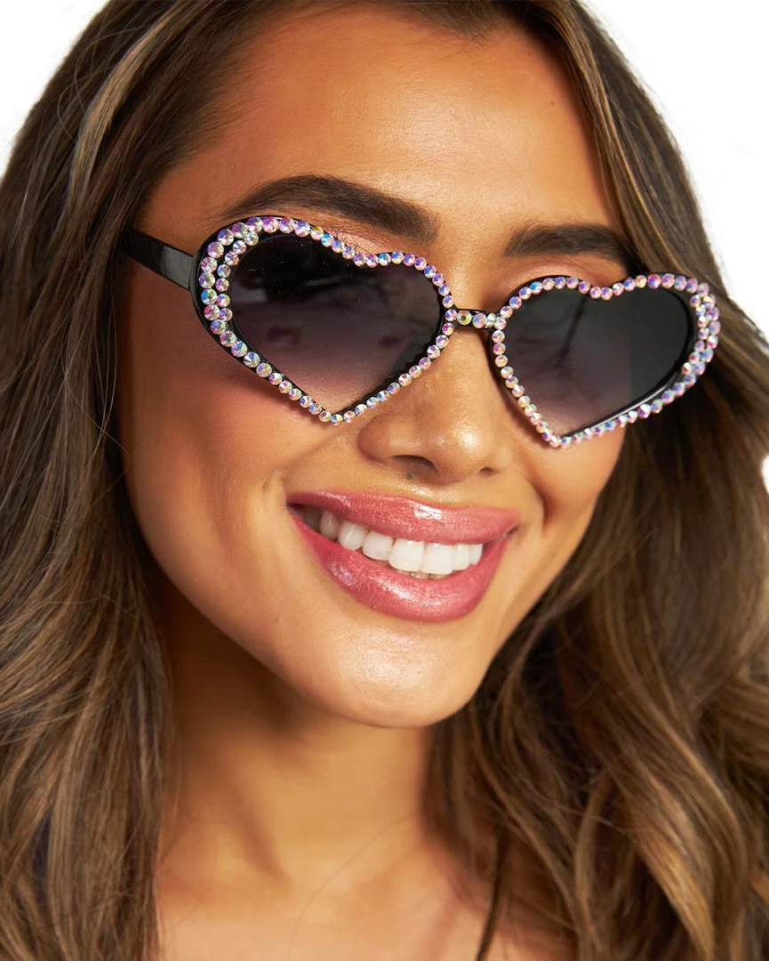 Lucent Product Inc. Queen Of Hearts Rhinestone-Studded Sunglasses 5 Lucent Product Inc. Queen Of Hearts Rhinestone-Studded Sunglasses