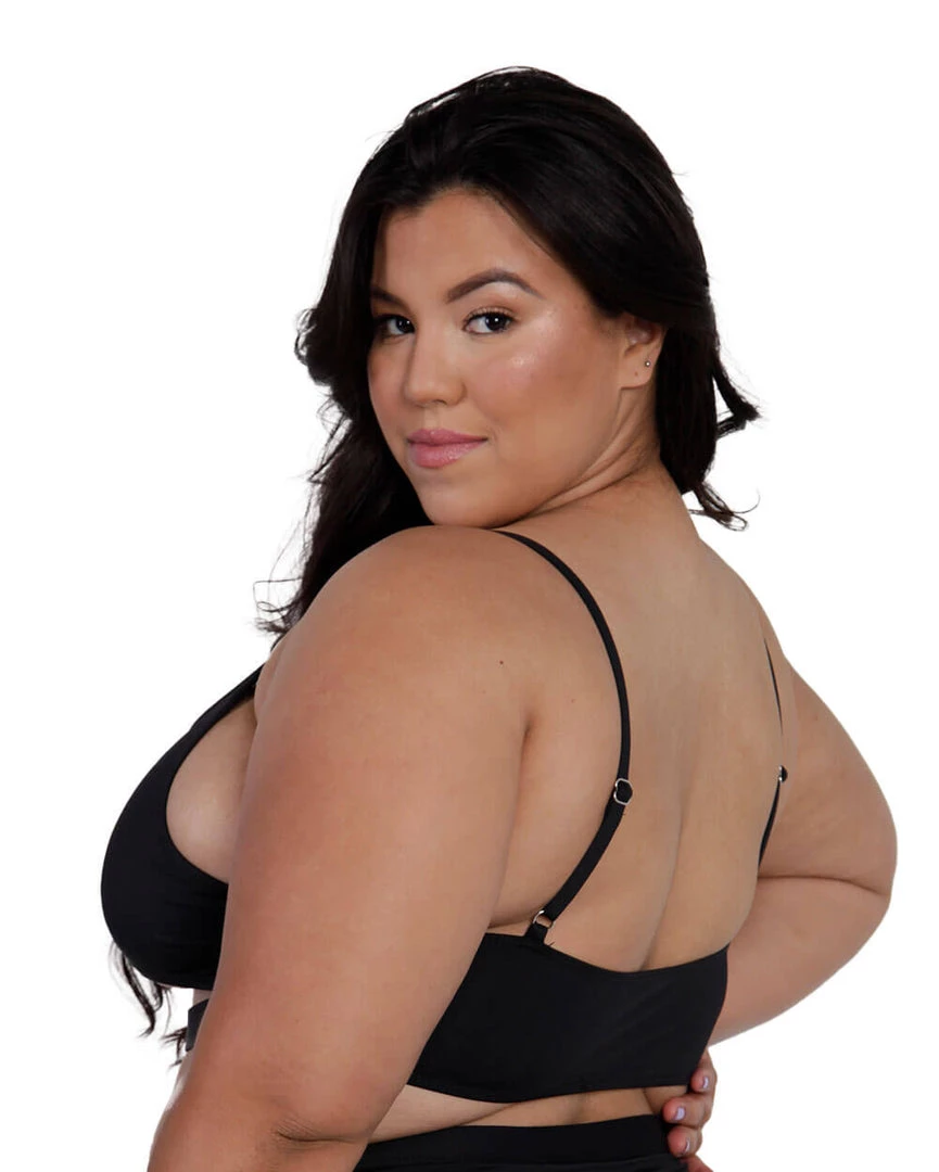 Dippin Daisies Recycled Fabric Malibu BB Cutout Crop Top 18 Dippin Daisies Recycled Fabric Malibu BB Cutout Crop Top