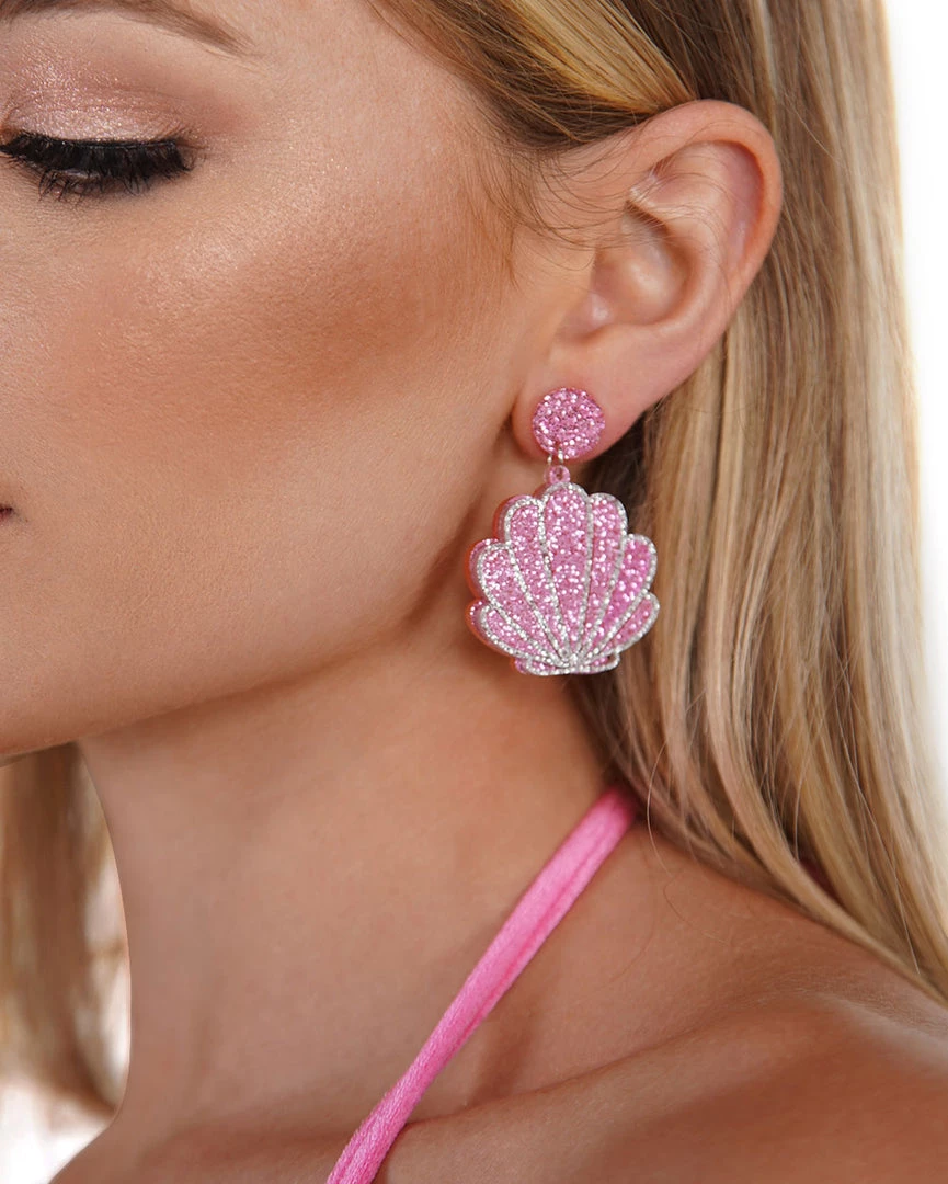 Ole Accessories Sea Me Glitter Conch Acrylic Earrings 3 Ole Accessories Sea Me Glitter Conch Acrylic Earrings