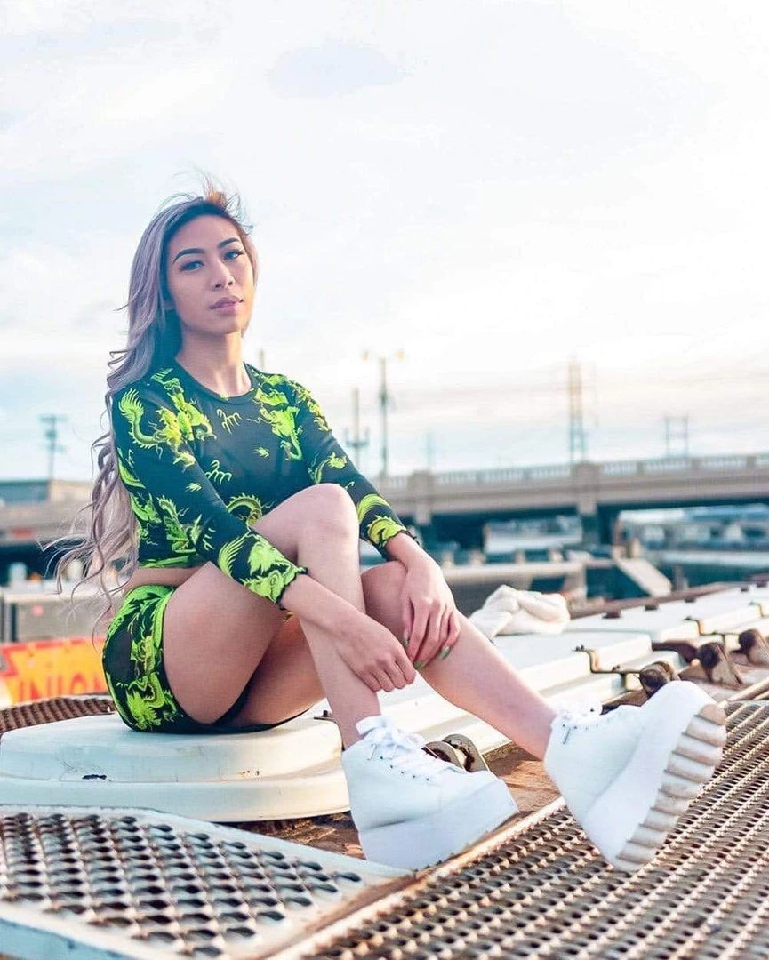 Rock & Rose Dragon Secrets Cropped Long Sleeve Tops 13 Rock & Rose Dragon Secrets Cropped Long Sleeve Tops